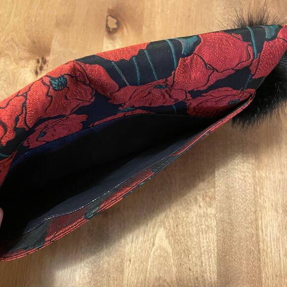 Anthropologie Monserat de Lucca Floral Poppy Envelope Clutch Fur Pom Pon - Picture 12 of 12